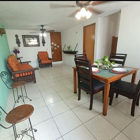 Casa Valladolid Cancún Esterno foto