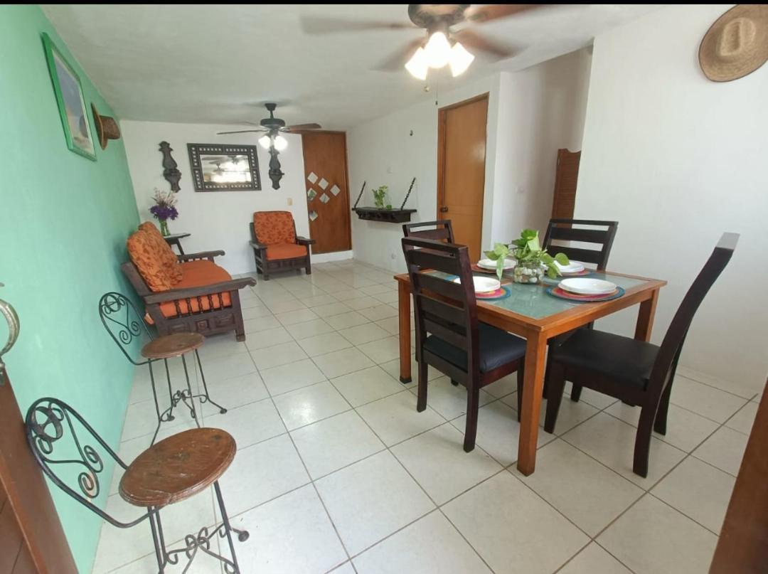 Casa Valladolid Cancún Esterno foto